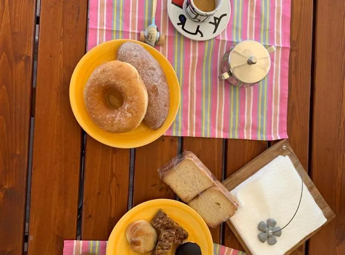 La Casa Di Toni Oda ve Kahvaltı Pescara